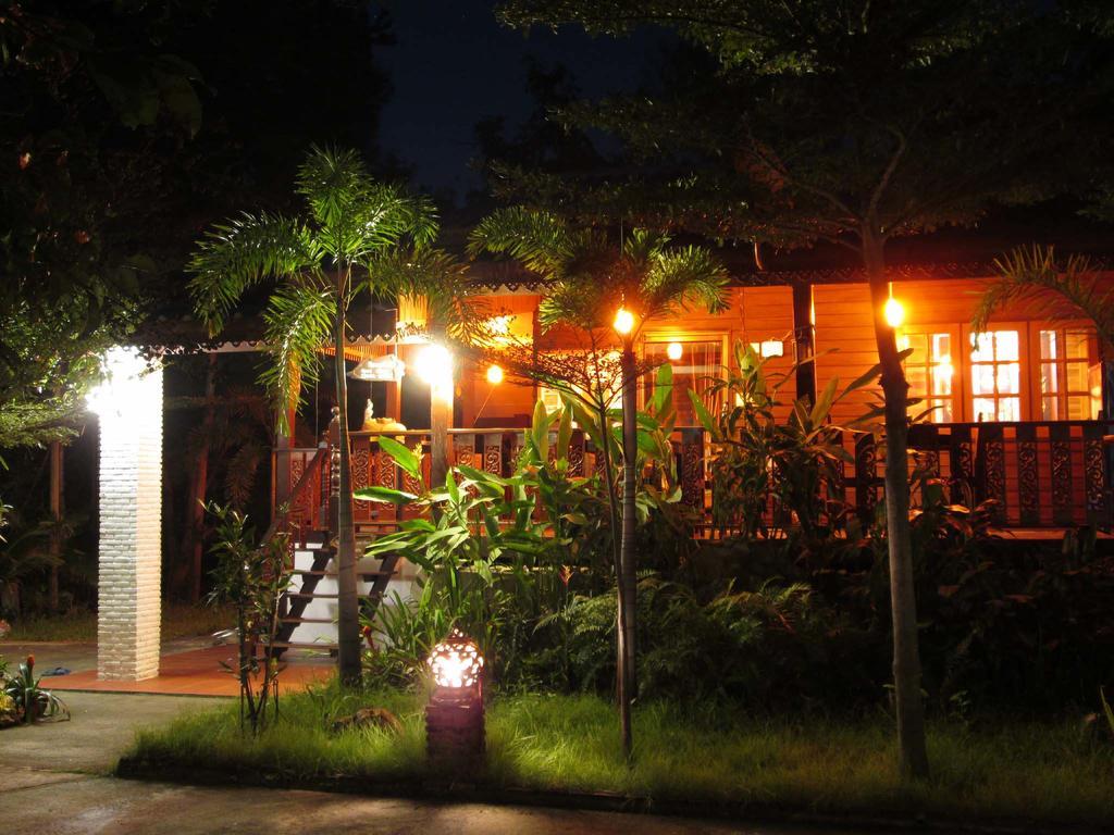 Happiness Resort Sukhothaï Extérieur photo